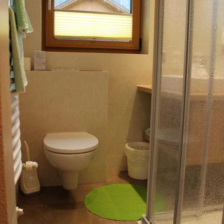 Haus Alpina & Landhaus Schöpf - Doppelzimmer mit Balkon - 3