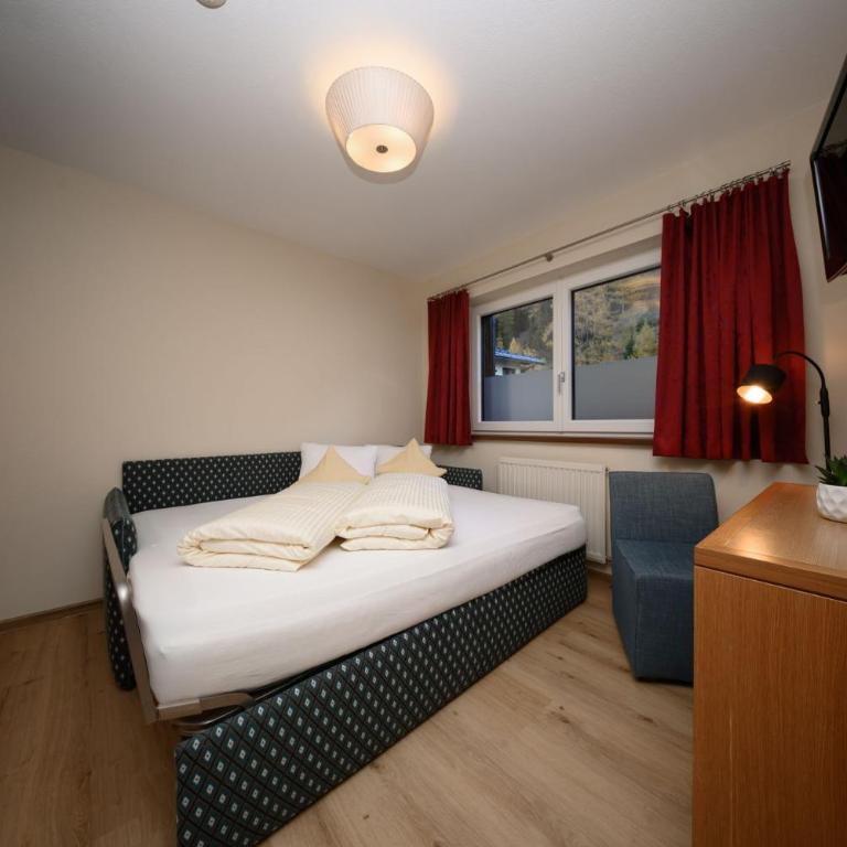 Hotel Garni Maria Theresia - Junior Suite - 12