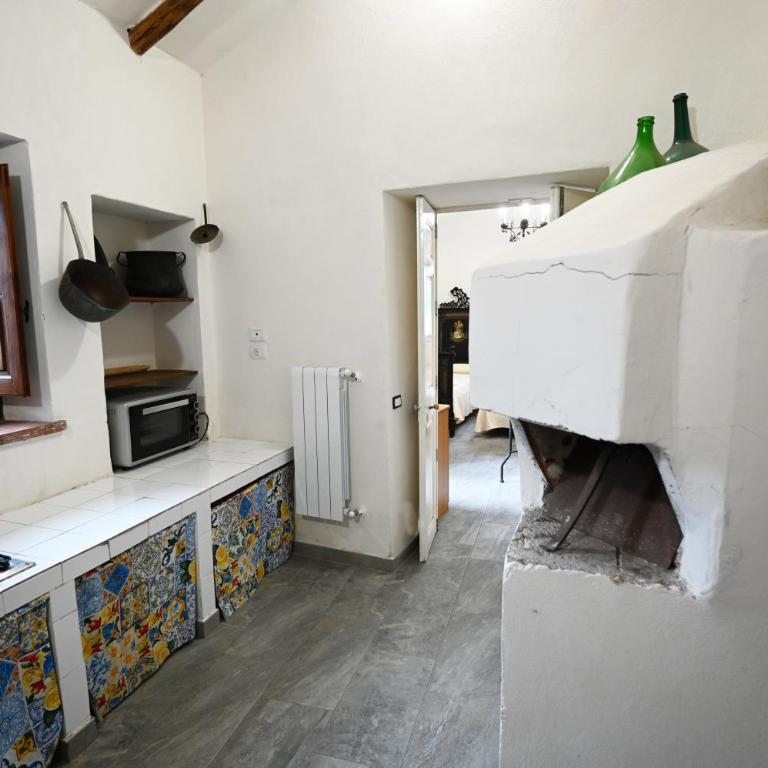 Agriturismo Gli Aranci dell'Etna - Camera Quadrupla Deluxe - 8