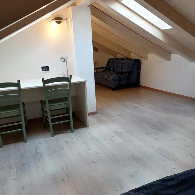 Appartamenti Vegaia - Appartamento con 3 Camere da Letto e con Balcone - 3