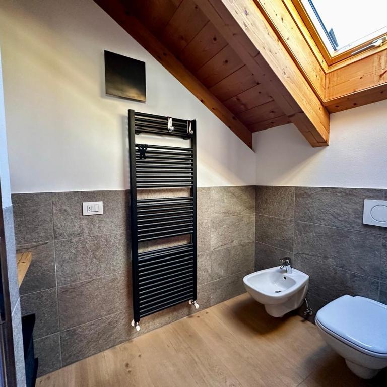 Appartamento Picchio - Appartamento Deluxe con 2 Camere da Letto e Balcone - 11