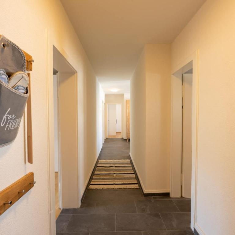 Charming Apartment in St Moritz - Apartment - 14