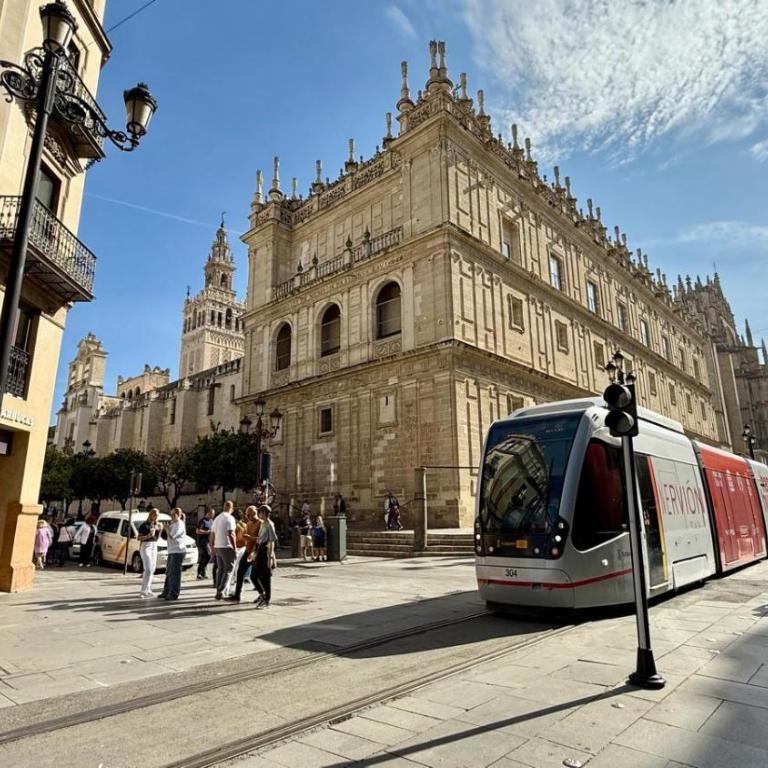Apto T Marqués del Nervión - Garaje Privado con carga eléctrica - Apartamento de 3 dormitorios - 52