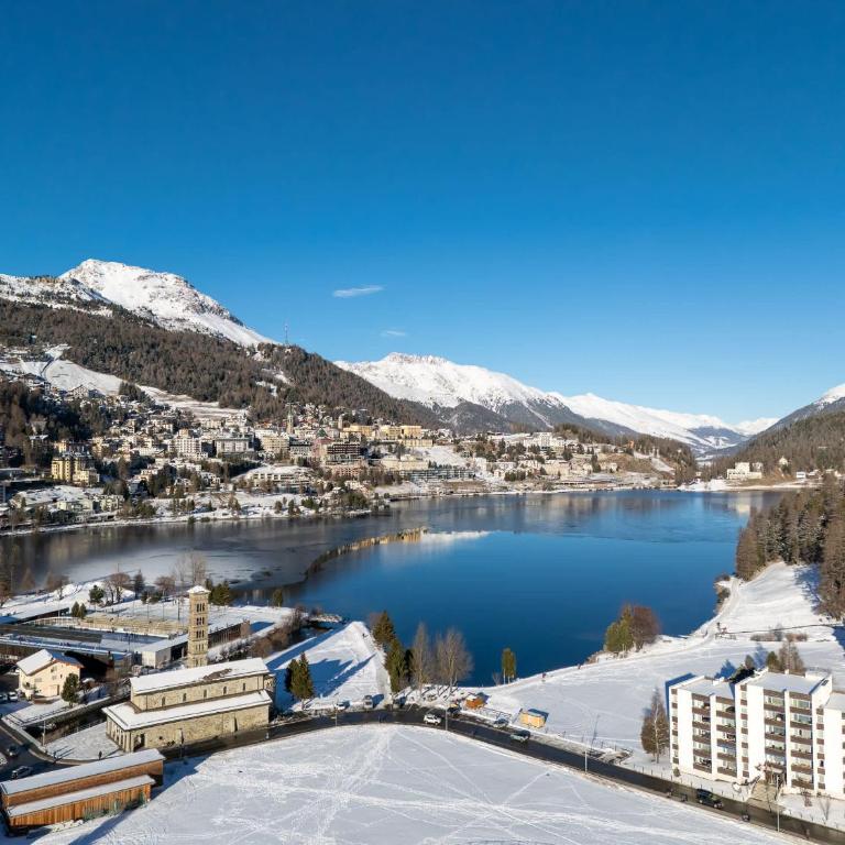 New! Spectacular dream lake view - Apartment - 25