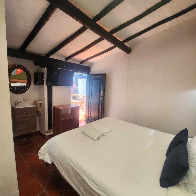 Hotel Posada Santa María Villa de Leyva sede centro - Deluxe Double or Twin Room - 4