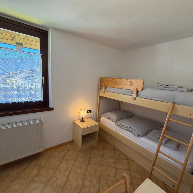 Carola 12 - Apartamento de 2 dormitorios con vistas a la montaña - 16