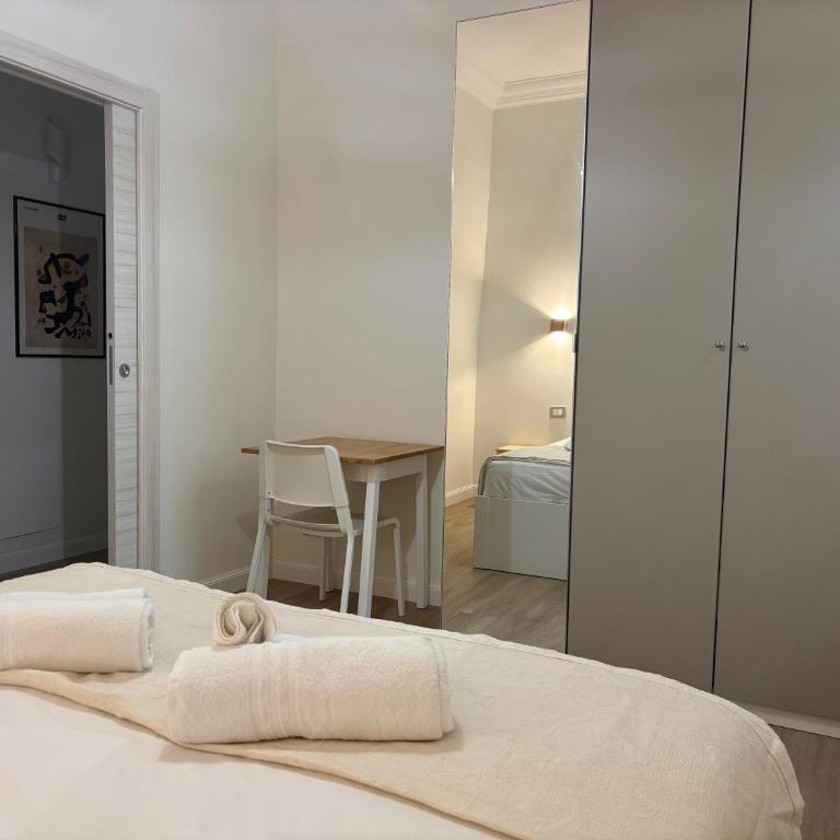 Casa Vacanze Testaccio by Roam Rome - Two-Bedroom Deluxe Apartment - 7