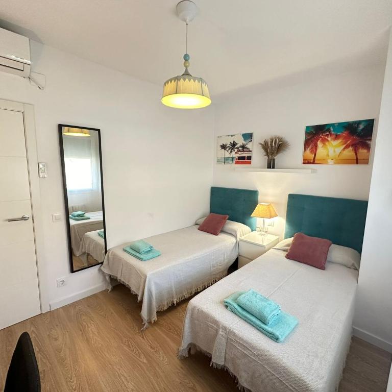 Rooms Borrells - Habitación Doble Estándar - 2 camas - 1