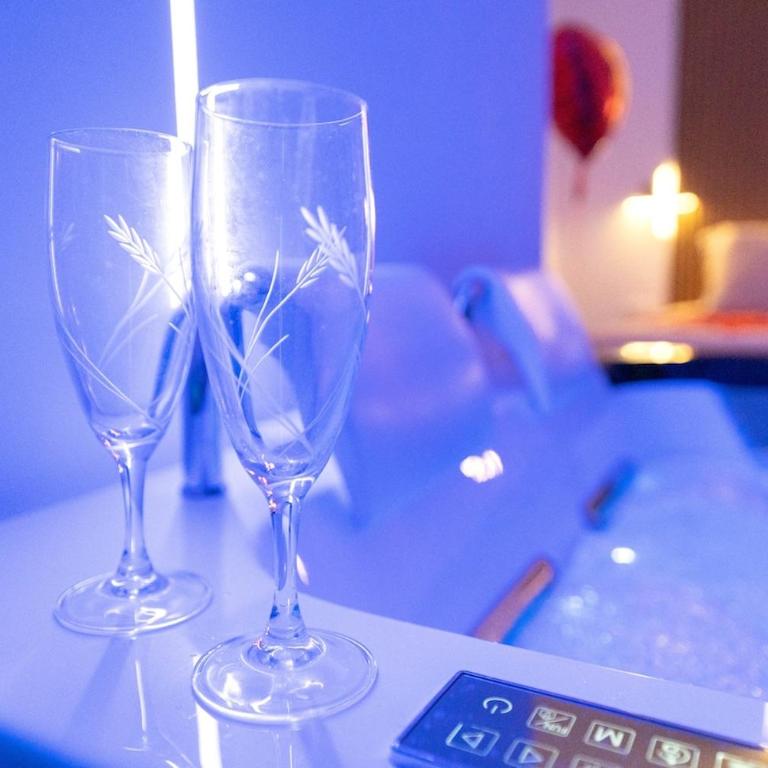 Romantic suite with jacuzzi - Appartement 2 Chambres - 5