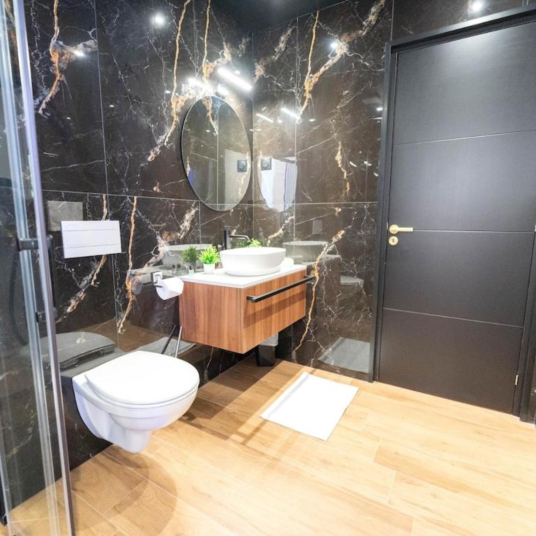 Romantic suite with jacuzzi - Appartement 2 Chambres - 19