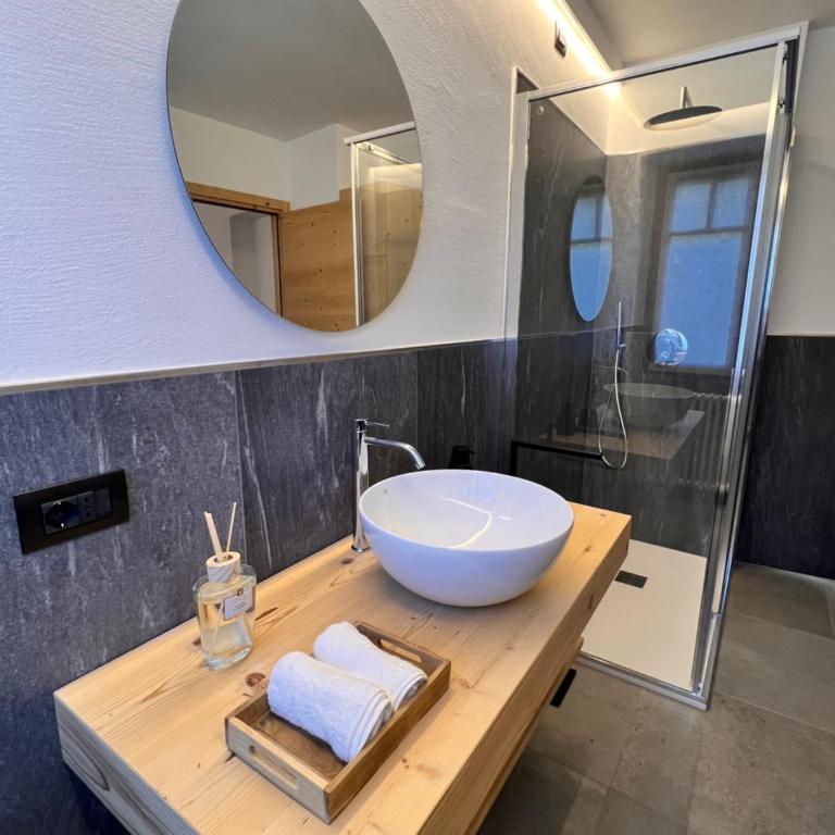 Curt di Manai Charme Apartments - Apartamento Deluxe - 3