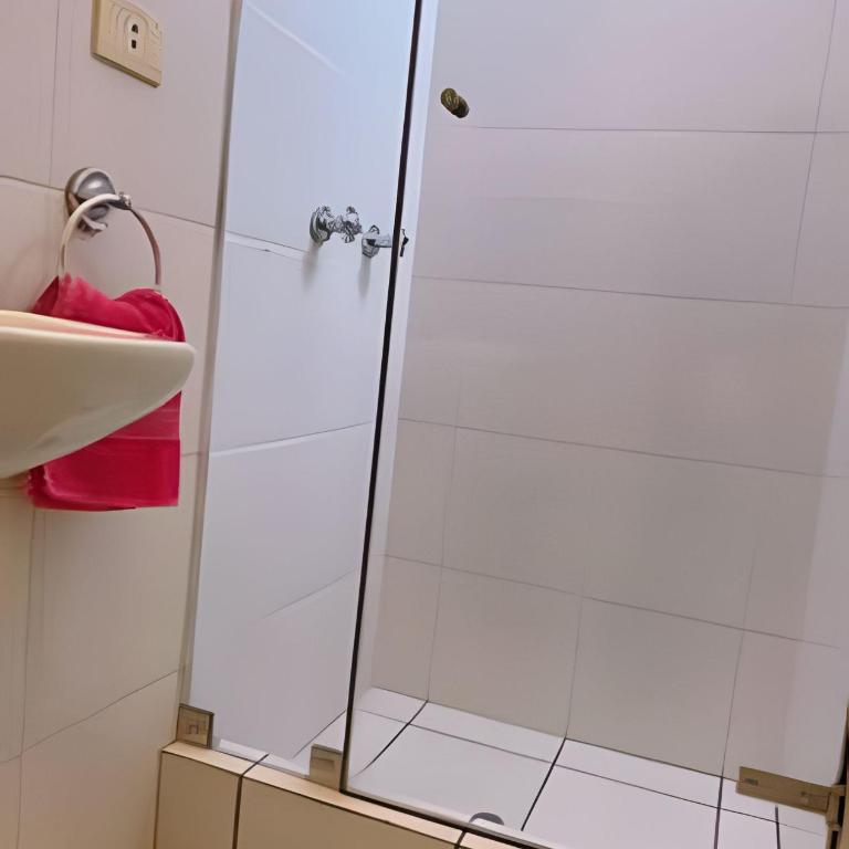 SM3 Habitación pequeña con baño privado/Miraflores - Budget Single Room - 22