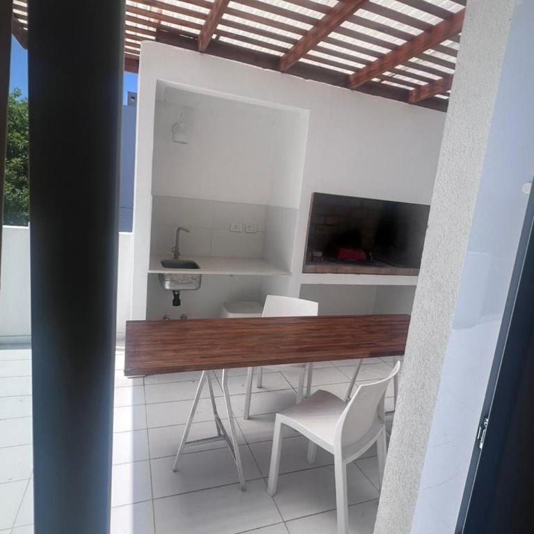 Triplex con 3 dormitorios, terraza y cochera - Casa de 3 dormitorios - 6