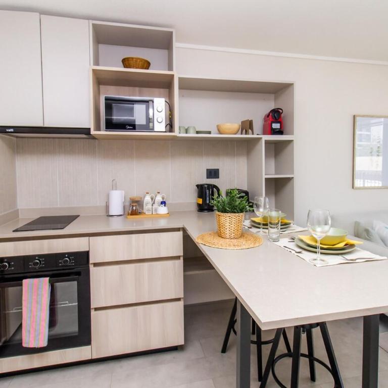 Confort y Estilo cerca e Metro Irarrázaval - Two-Bedroom Apartment - 7