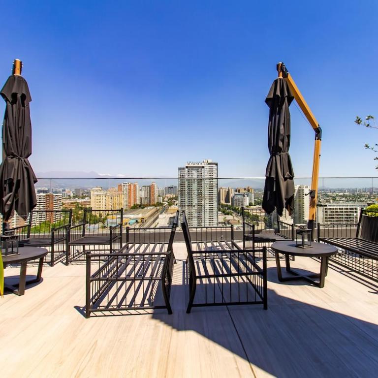 Confort y Estilo cerca e Metro Irarrázaval - Two-Bedroom Apartment - 12