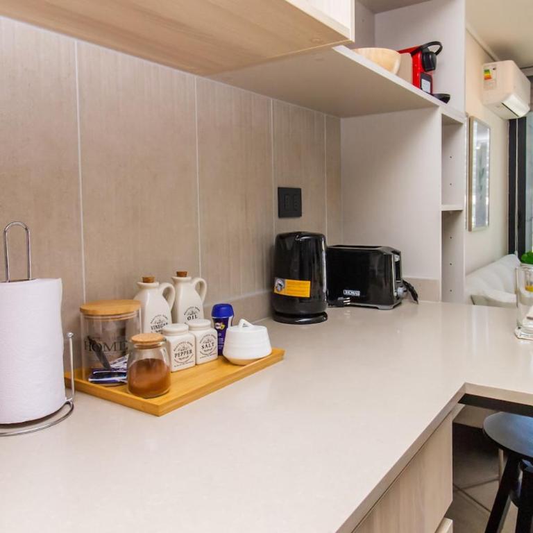 Confort y Estilo cerca e Metro Irarrázaval - Two-Bedroom Apartment - 38