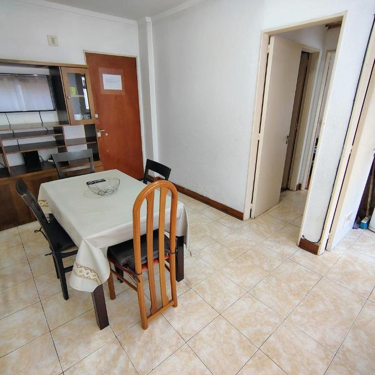EFDEPARTAMENTOS Dos ambientes Plaza Colon - Apartamento de 1 dormitorio - 3