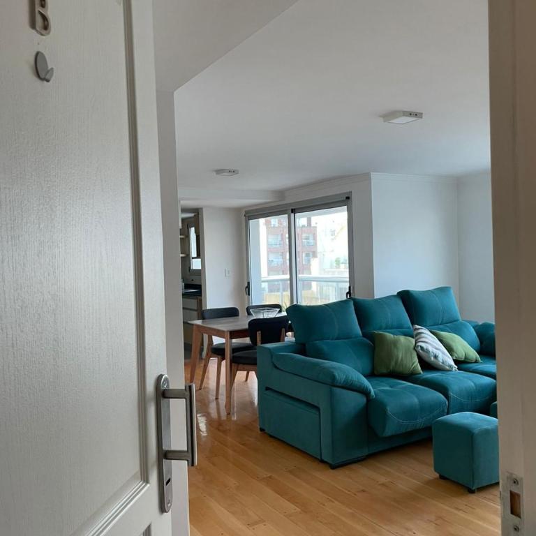 Edificio Damar VI 3 Amb, 2 hab en suite c cochera cubierta - Apartamento de 3 dormitorios - 3
