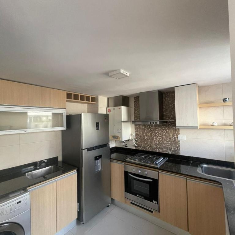 Edificio Damar VI 3 Amb, 2 hab en suite c cochera cubierta - Three-Bedroom Apartment - 9