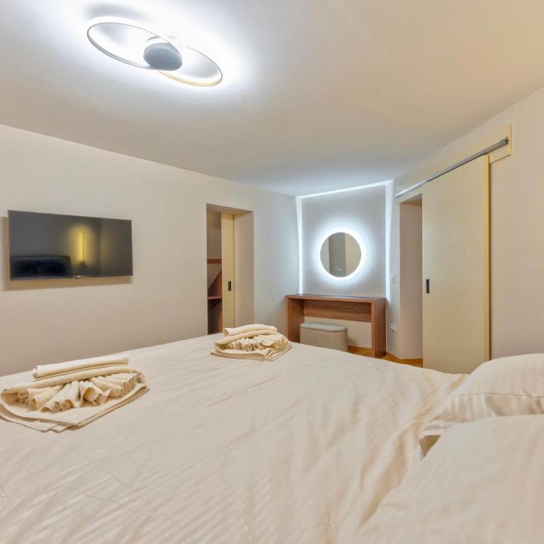 Apartman VIWA - Prestige Forest Zlatibor - Two-Bedroom Apartment with Mountain View - 4