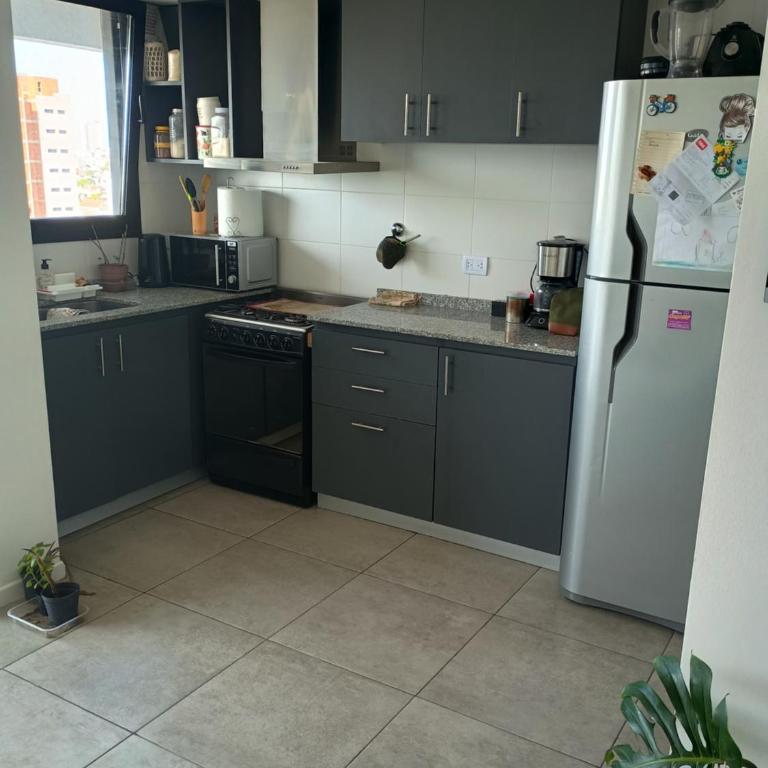 Depto Moderno y luminoso - Apartamento de 2 dormitorios - 8