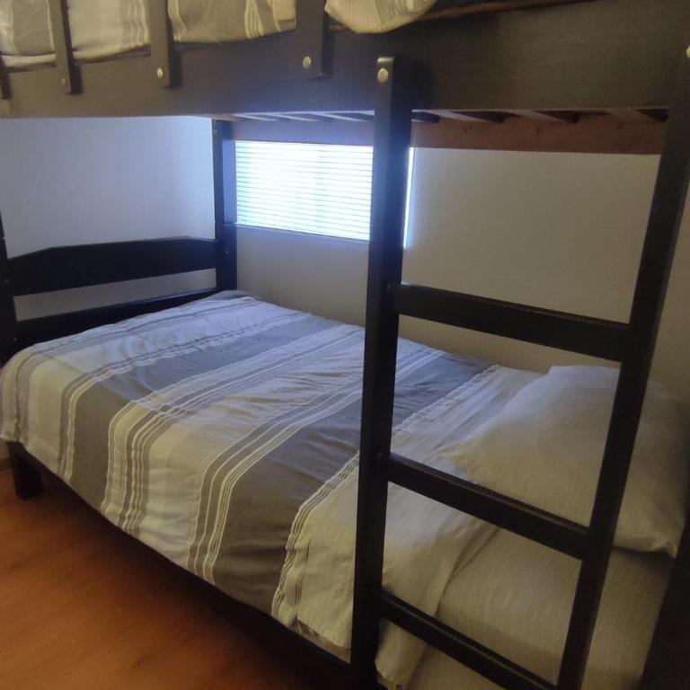 Dpto entero 2 dormitorios 2 baños máximo 5 personas - Two-Bedroom Apartment - 17