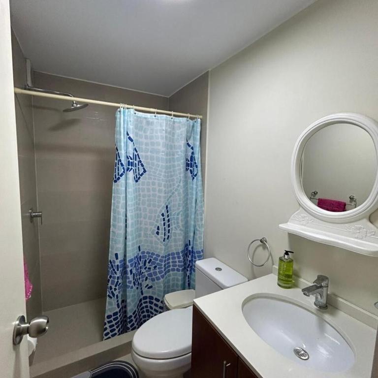 Dpto entero 2 dormitorios 2 baños máximo 5 personas - Two-Bedroom Apartment - 18