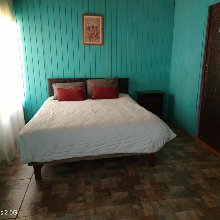 Cabaña Azul - Four-Bedroom House - 17