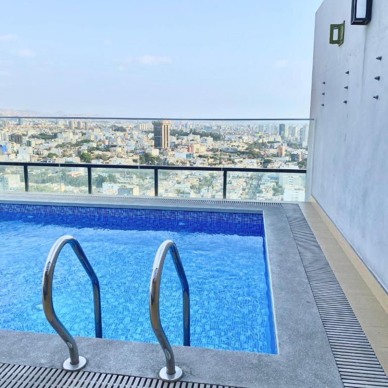 Apartamento con vista a San Isidro - One-Bedroom Apartment with City View - 26