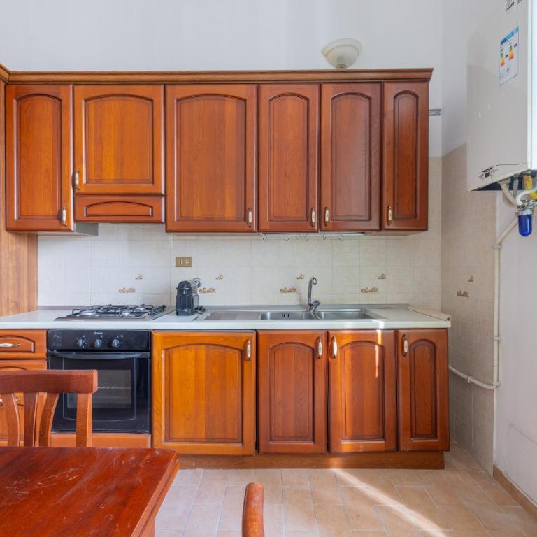 Piramide Maison-Rustic Elegance in Rome - One-Bedroom Apartment - 6