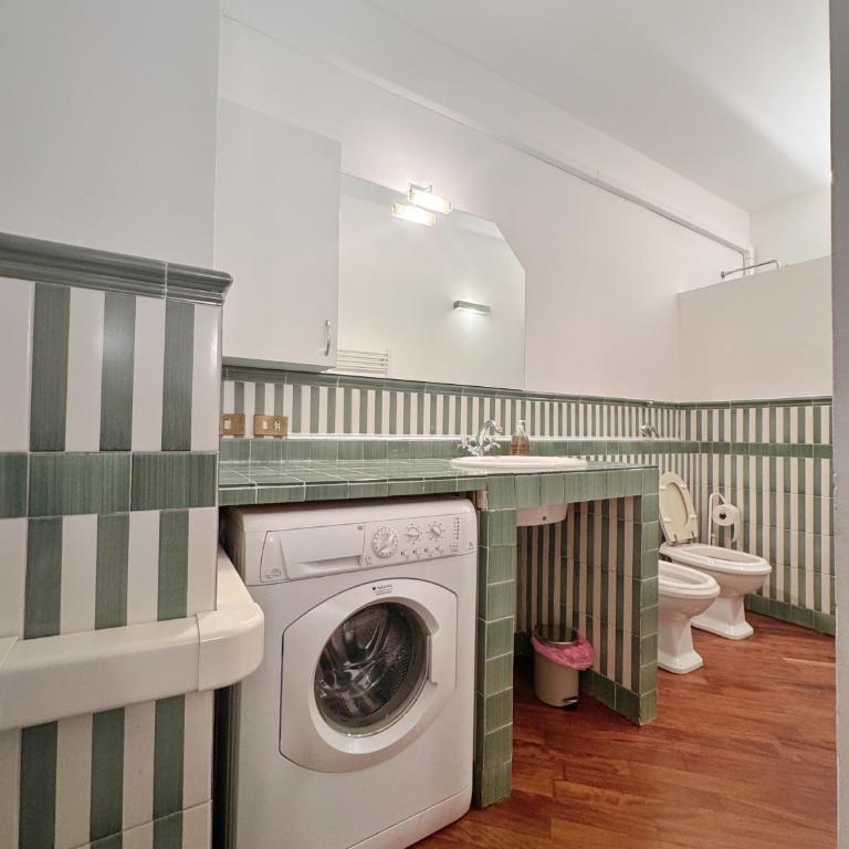 Casa Milano Fara 18 - Accoglienza e relax nel cuore urbano - Appartamento con 1 Camera da Letto - 14