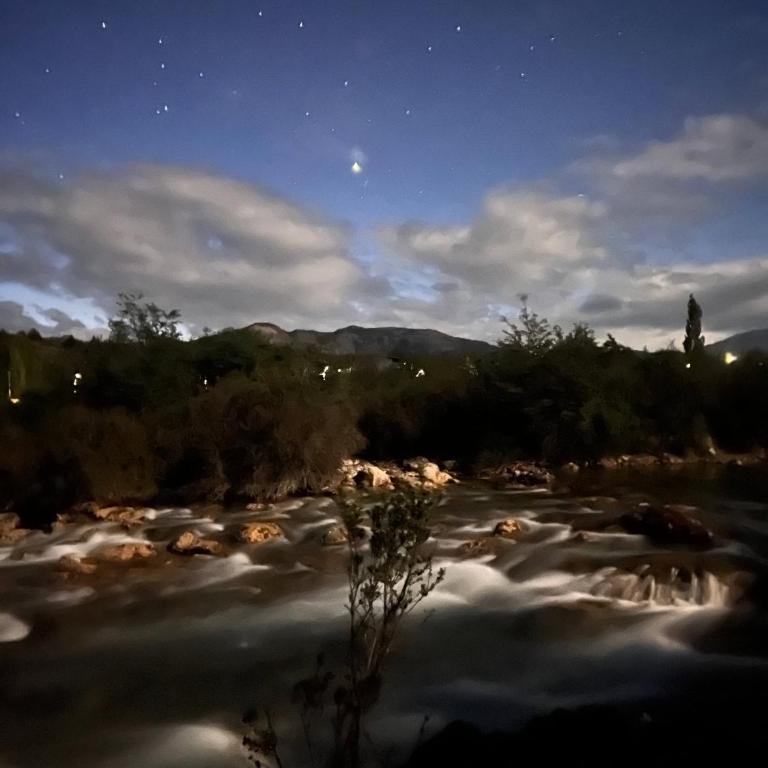 Surí refugios Aquasol, Carretera Austral, Cochrane - Double or Twin Room with Lake View - 17
