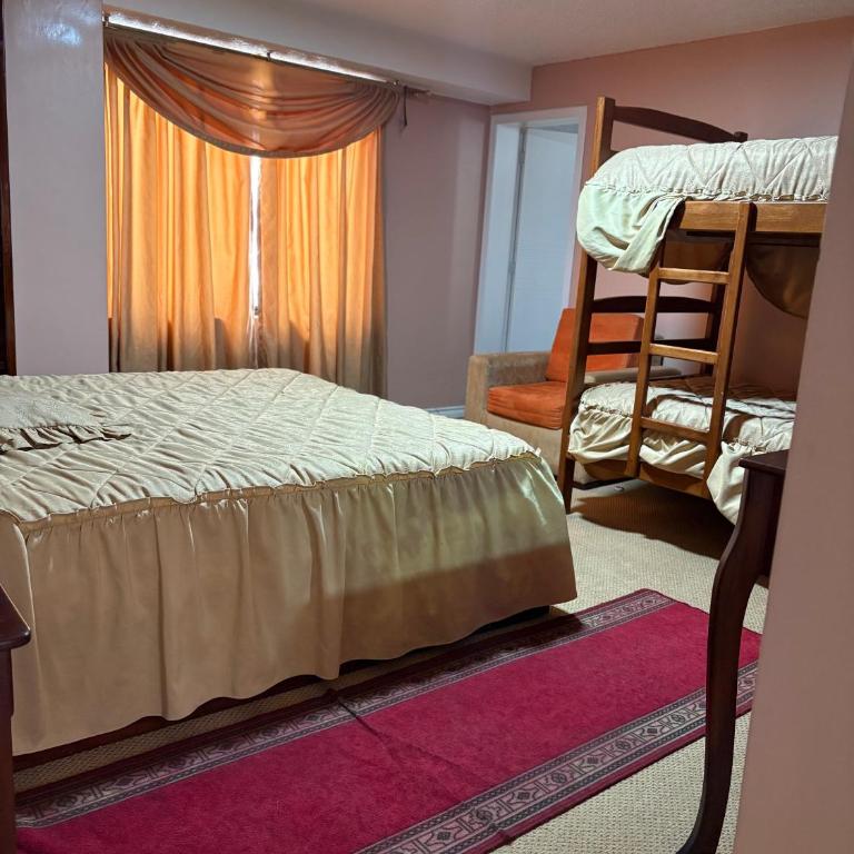 Hotel Jarfi - Comfort Quadruple Room - 3