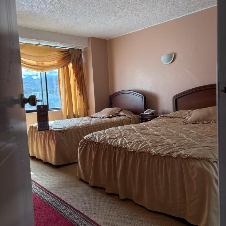 Hotel Jarfi - Triple Room - 2