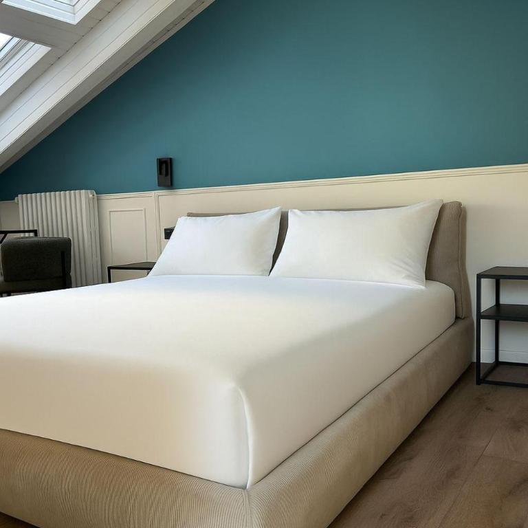 Q suites urban relais - Deluxe Double Room with Bath - 3