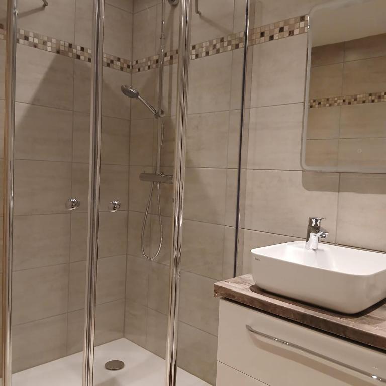 Ferienwohnung Steinberger - Apartment mit 1 Schlafzimmer und Terrasse - 23
