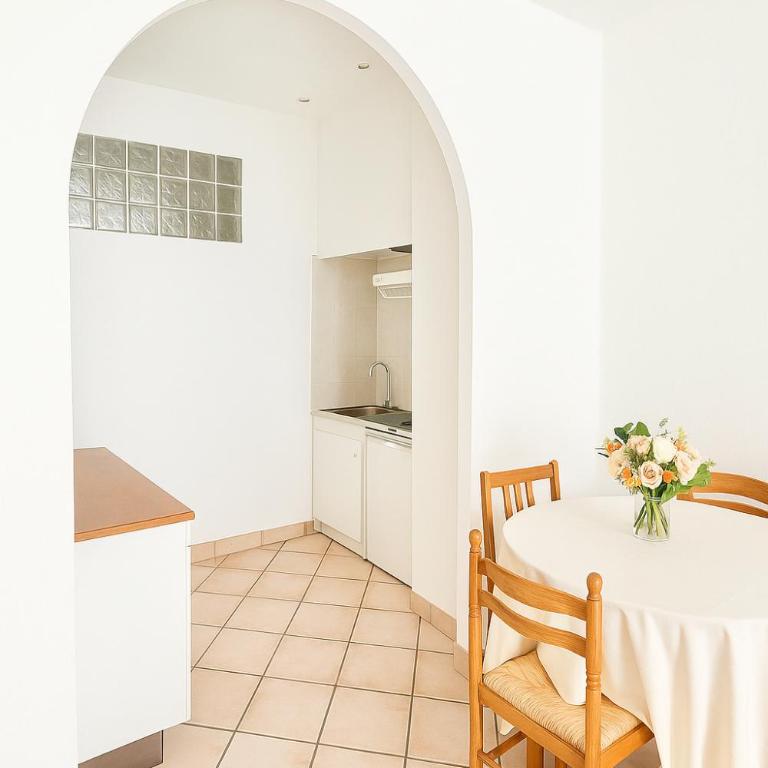 Charming & roomy apartment with balcony heart of Nice - Appartement 1 Chambre - 3