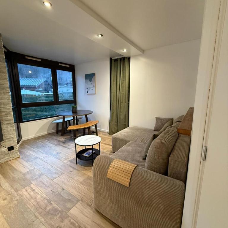 Appartement 1 chambre, balcon, vue montagne - Appartement 1 Chambre - 4