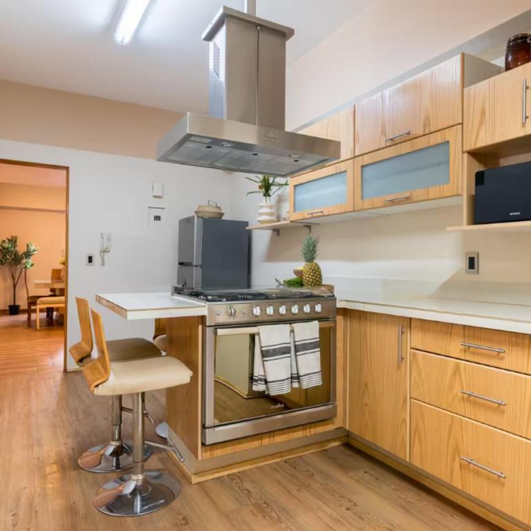 Huge 4BR super located - Apartamento de 1 dormitorio - 5