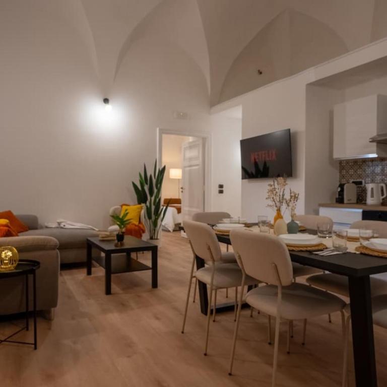Parthenope Luxury Suite in the center of Naples - Two-Bedroom Apartment - 31