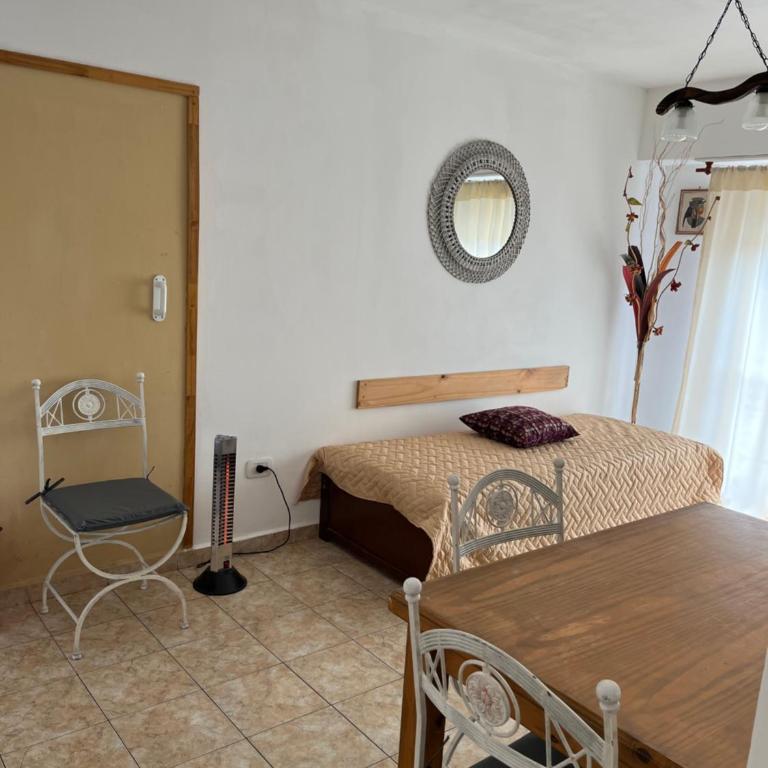 Tu Lugar - One-Bedroom Apartment - 3
