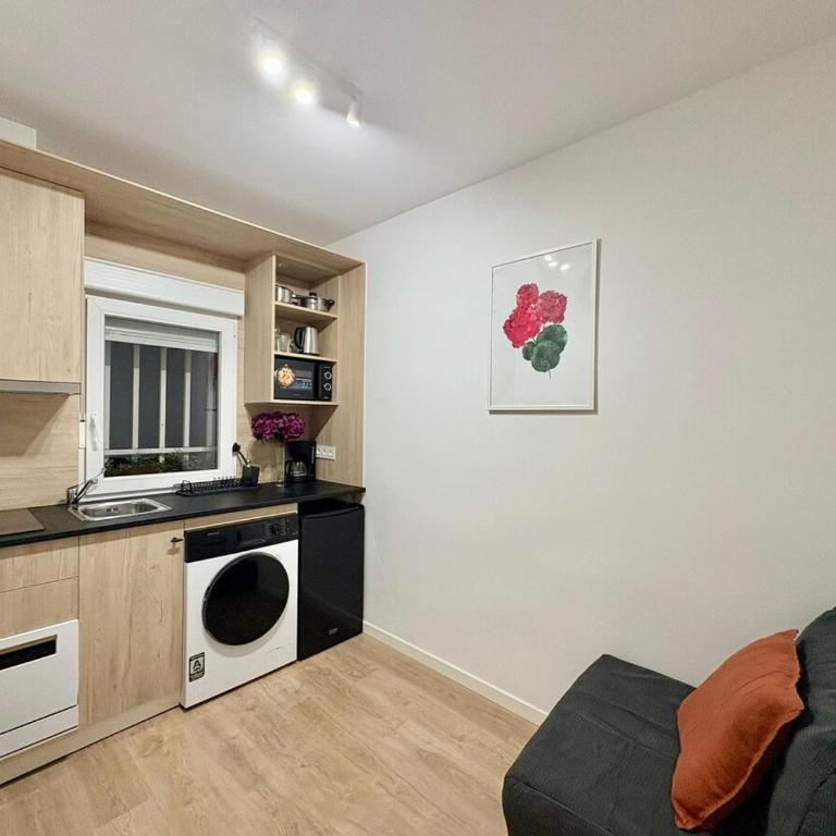 Retiro Residence Geranio - One-Bedroom Apartment - 9