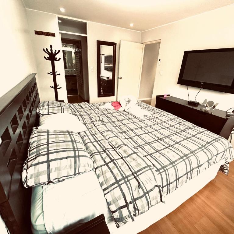 Apartamento San Borja - Three-Bedroom Apartment - 12