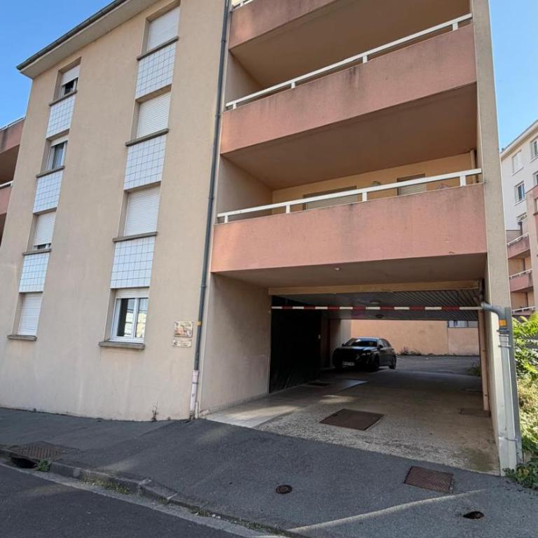 Studio 20m2 stationnement gratuit wifi 4 rue proudhon - Apartamento de 1 dormitorio - 23