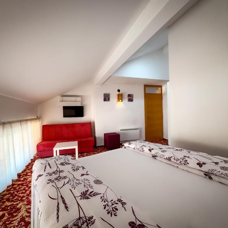 Residence Mahala - Boutique Stay Near Old Town - Deluks Dvokrevetna Soba sa Bračnim Krevetom - 3