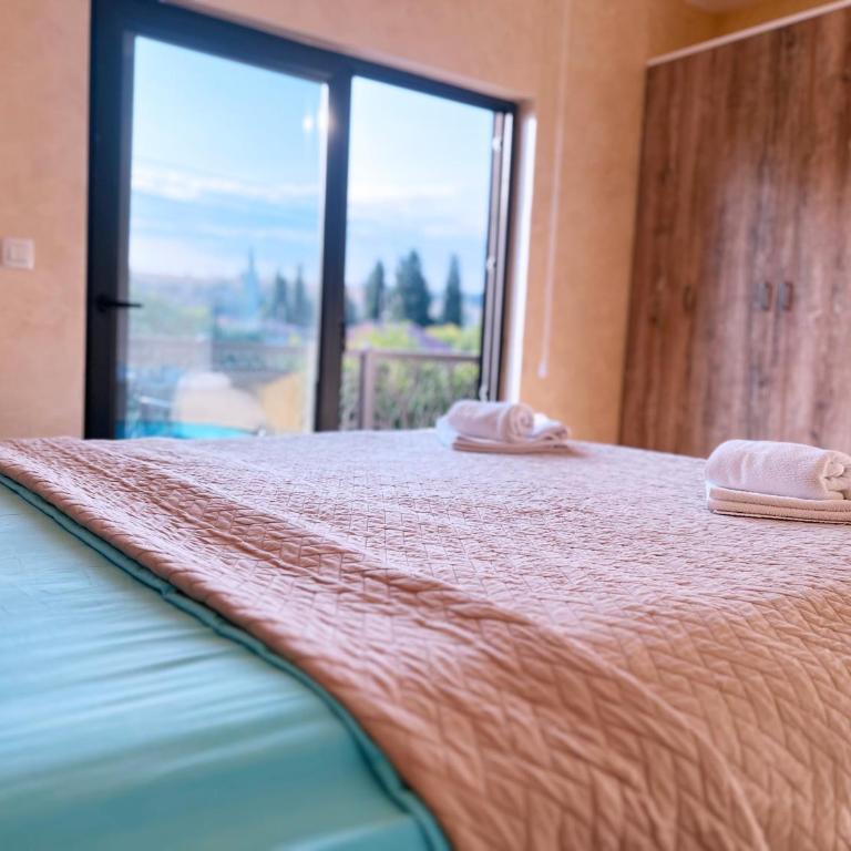 Apartments Aerodrom - Apartman s 1 Spavaćom Sobom i Terasom - 2