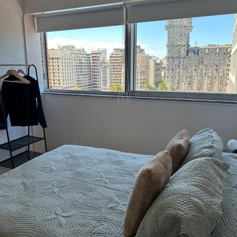 Central Montevideo with Stunning View - Apartamento de 2 dormitorios - 6