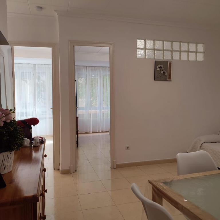 Mercado Central - LA CASA DEL ARBOL - Three-Bedroom Apartment - 58