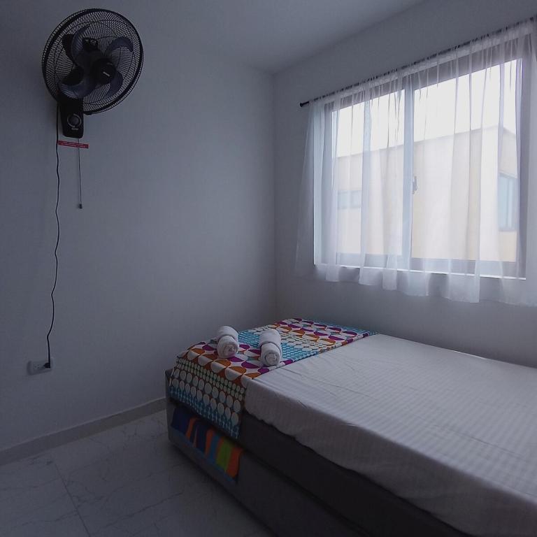 Apartamento vista al Mar-Montaña-Piscina-Parking - Apartamento de 3 dormitorios - 16