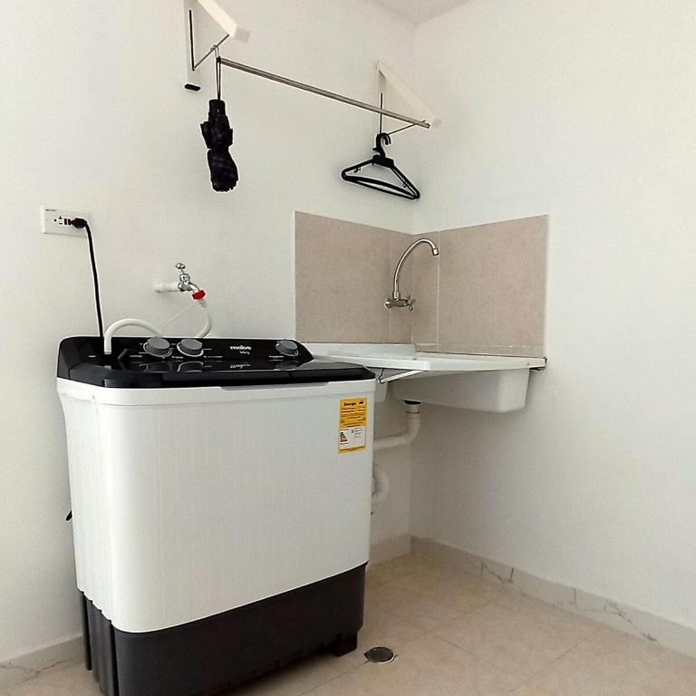 Apartamento vista al Mar-Montaña-Piscina-Parking - Apartamento de 3 dormitorios - 19